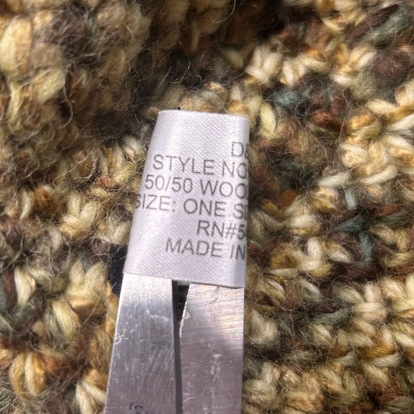 D&Y Multicolor Wool Blend Knit Trapper Hat Pom Pom Beanie Earthy colors neutral - Picture 5 of 7